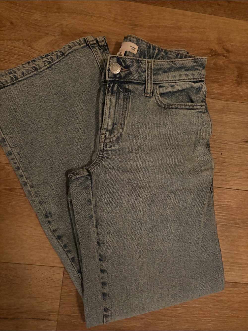 So Good for Life low rise baggy Women’s Jeans in Light Blue Wash